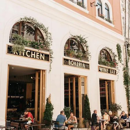 Comfort Within The Palace Centre Apartment *
